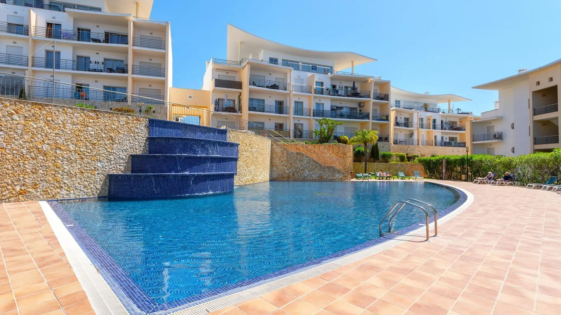 Bnb Homes White Rose Garden Apartment With 2 Terraces & 2 Swimming Pools Albufeira