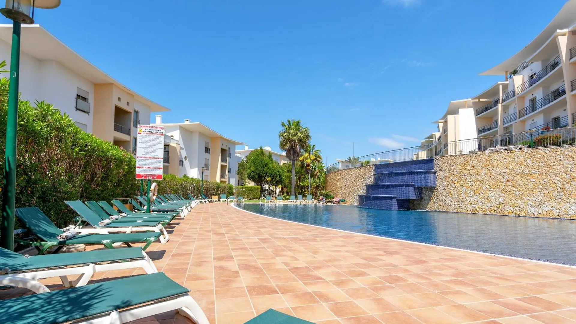 Bnb Homes White Rose Garden Apartment With 2 Terraces & 2 Swimming Pools Albufeira