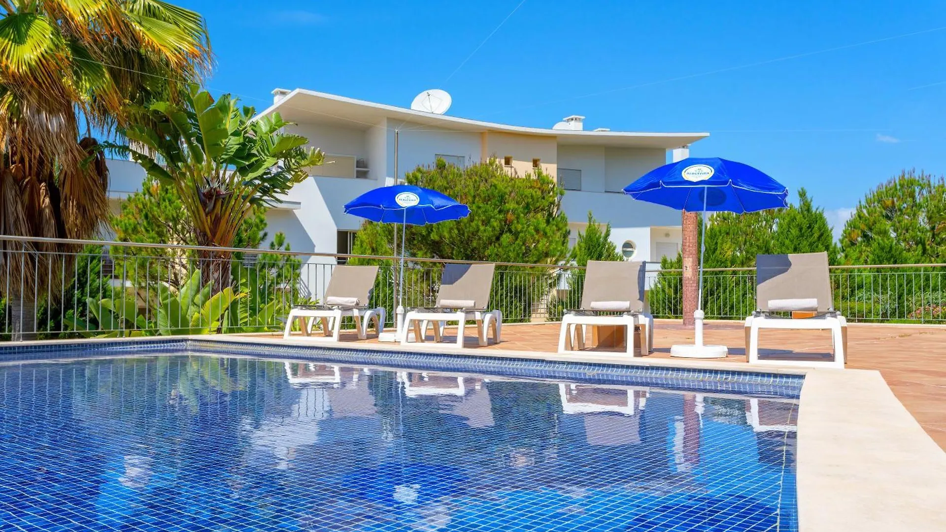 Bnb Homes White Rose Garden Apartment With 2 Terraces & 2 Swimming Pools Albufeira Portugal