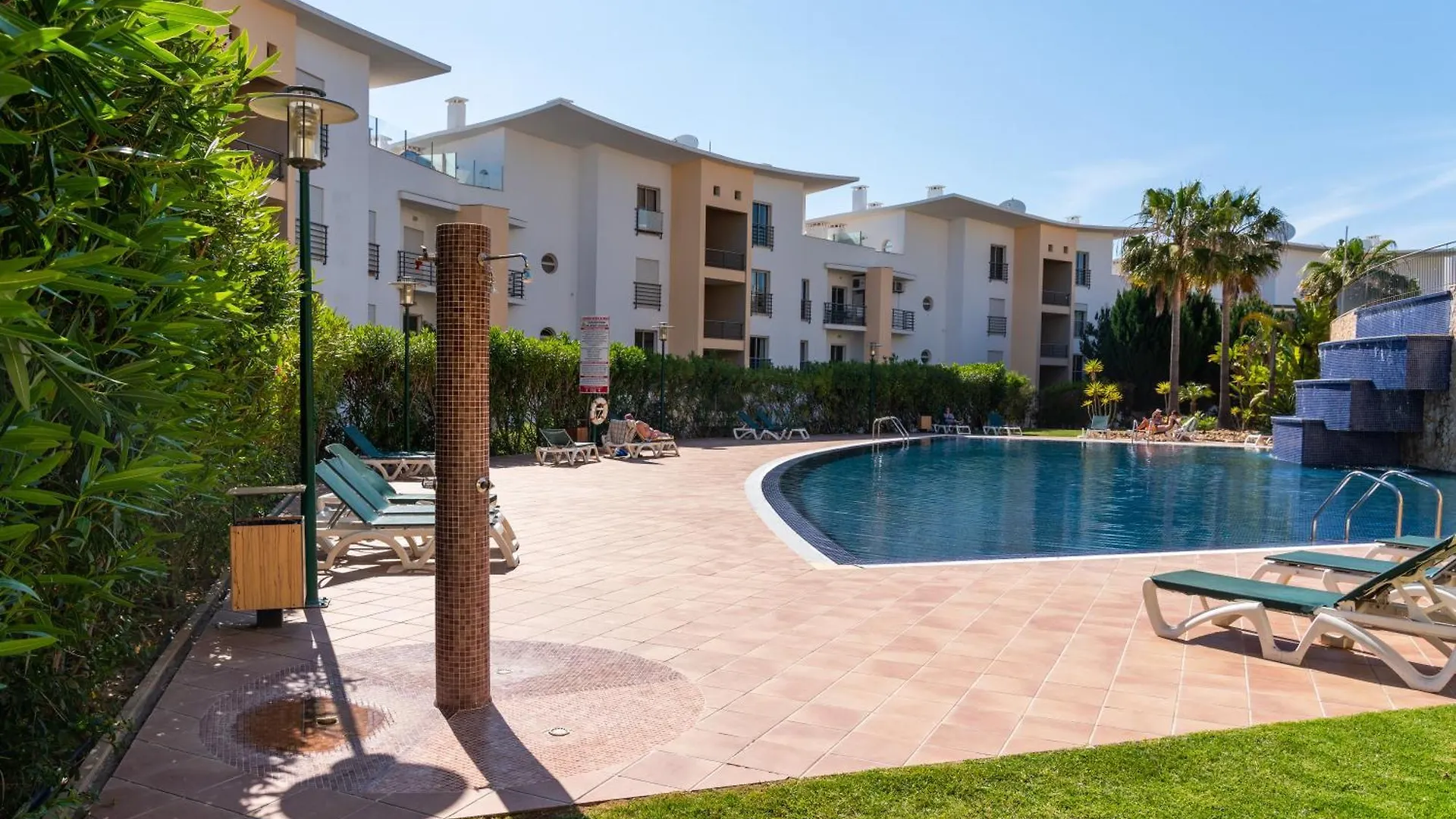 Bnb Homes White Rose Garden Apartment With 2 Terraces & 2 Swimming Pools Albufeira