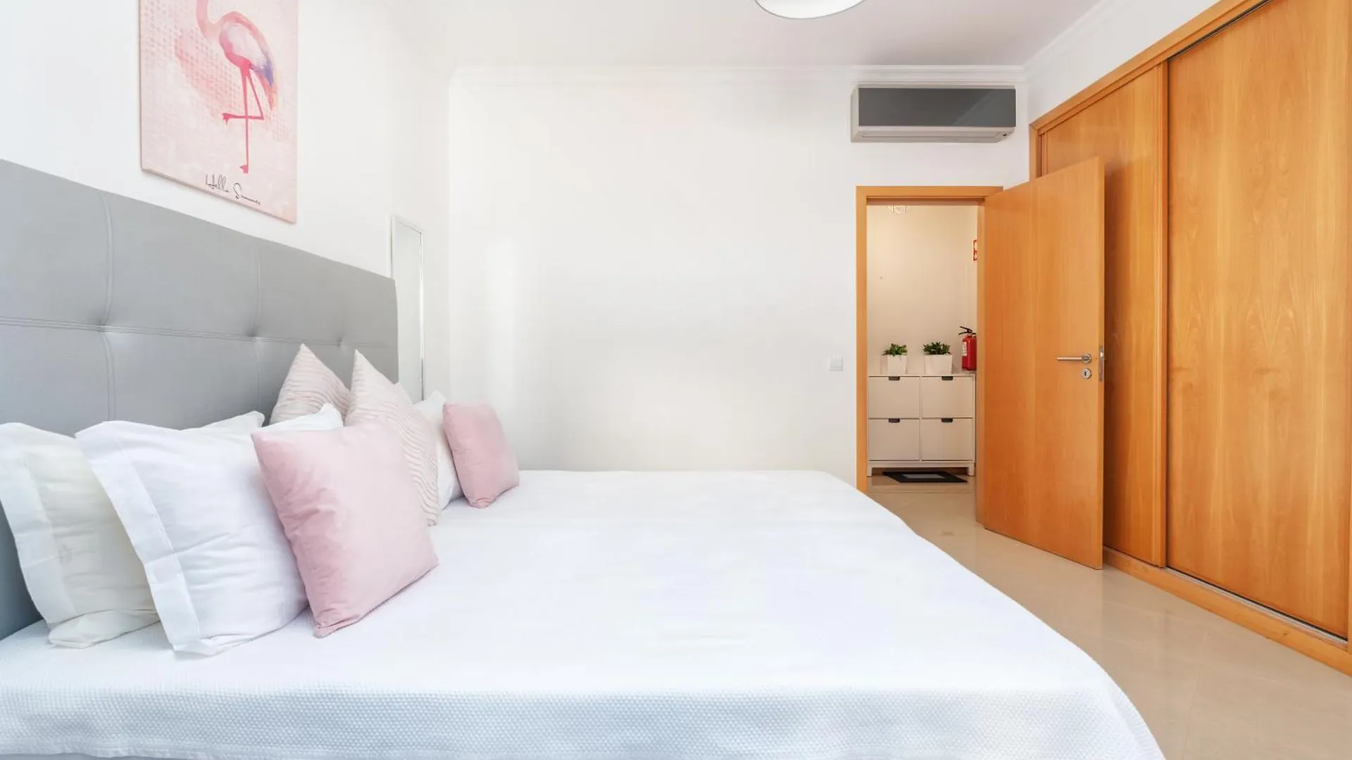 Bnb Homes White Rose Garden Apartment With 2 Terraces & 2 Swimming Pools Albufeira Portugal