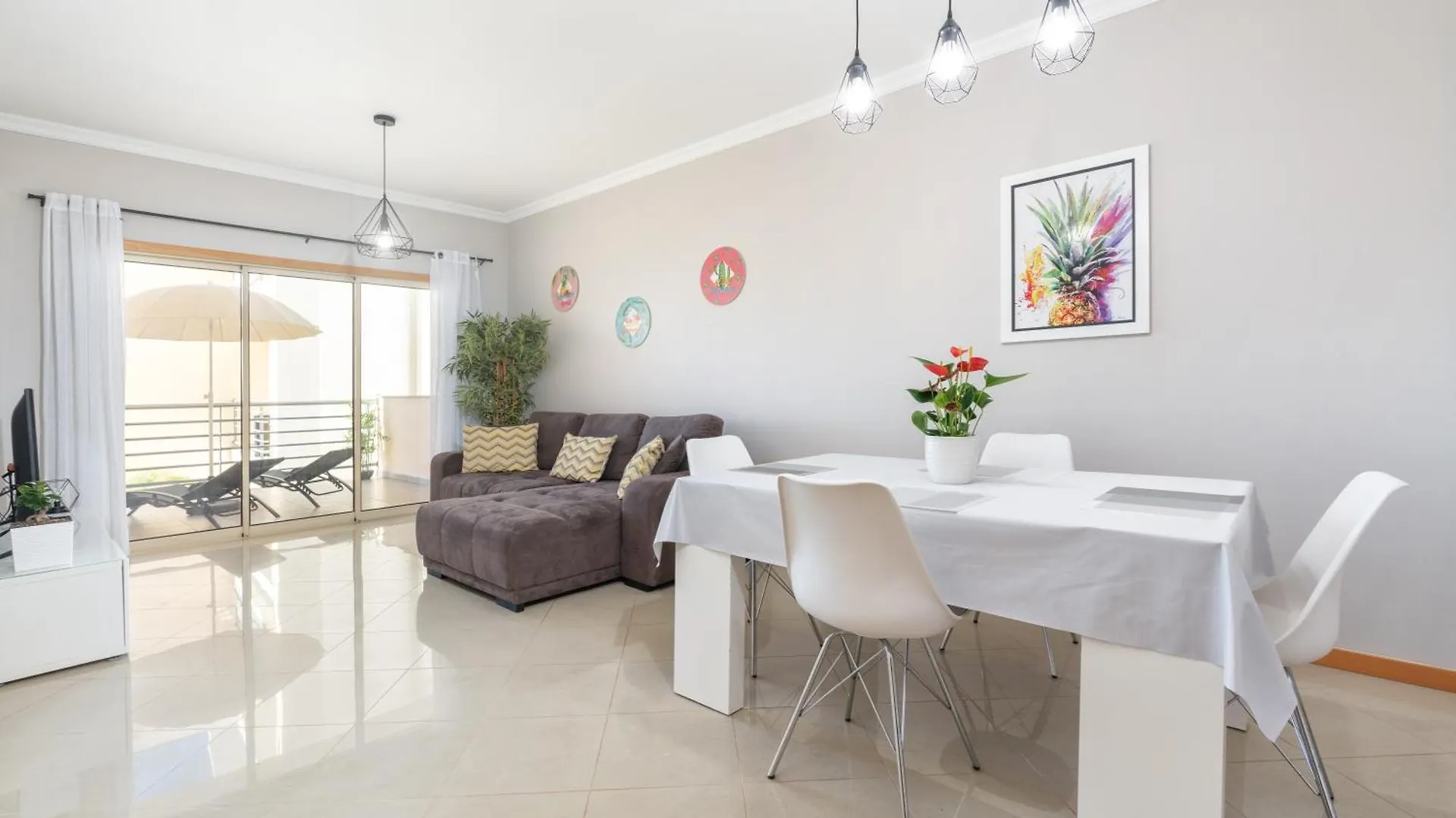 Bnb Homes White Rose Garden Apartment With 2 Terraces & 2 Swimming Pools Albufeira